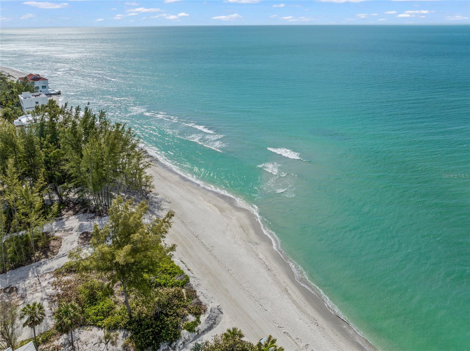 915 BEACH RD #215, SIESTA KEY, FL, 34242