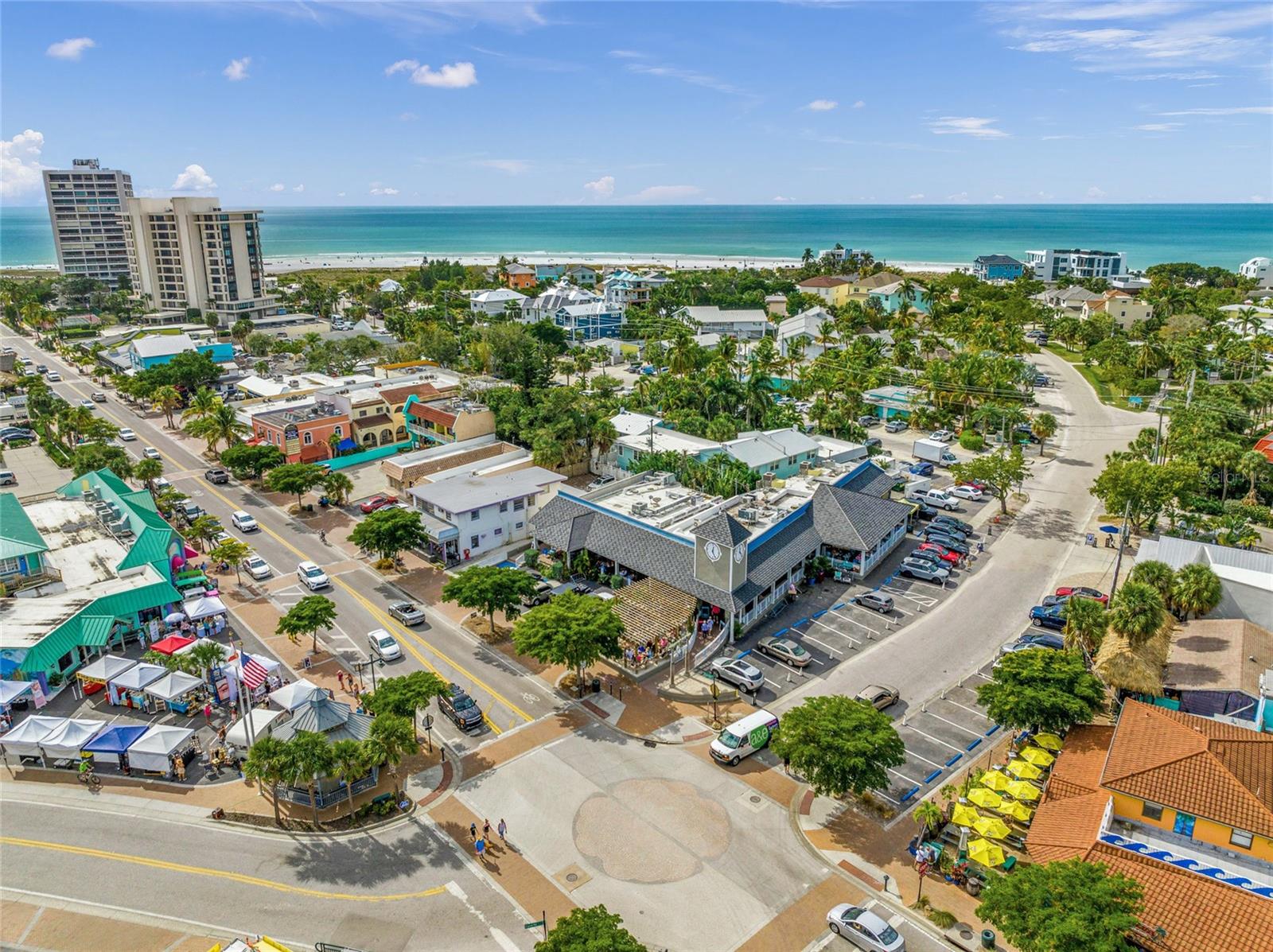 915 BEACH RD #215, SIESTA KEY, FL, 34242