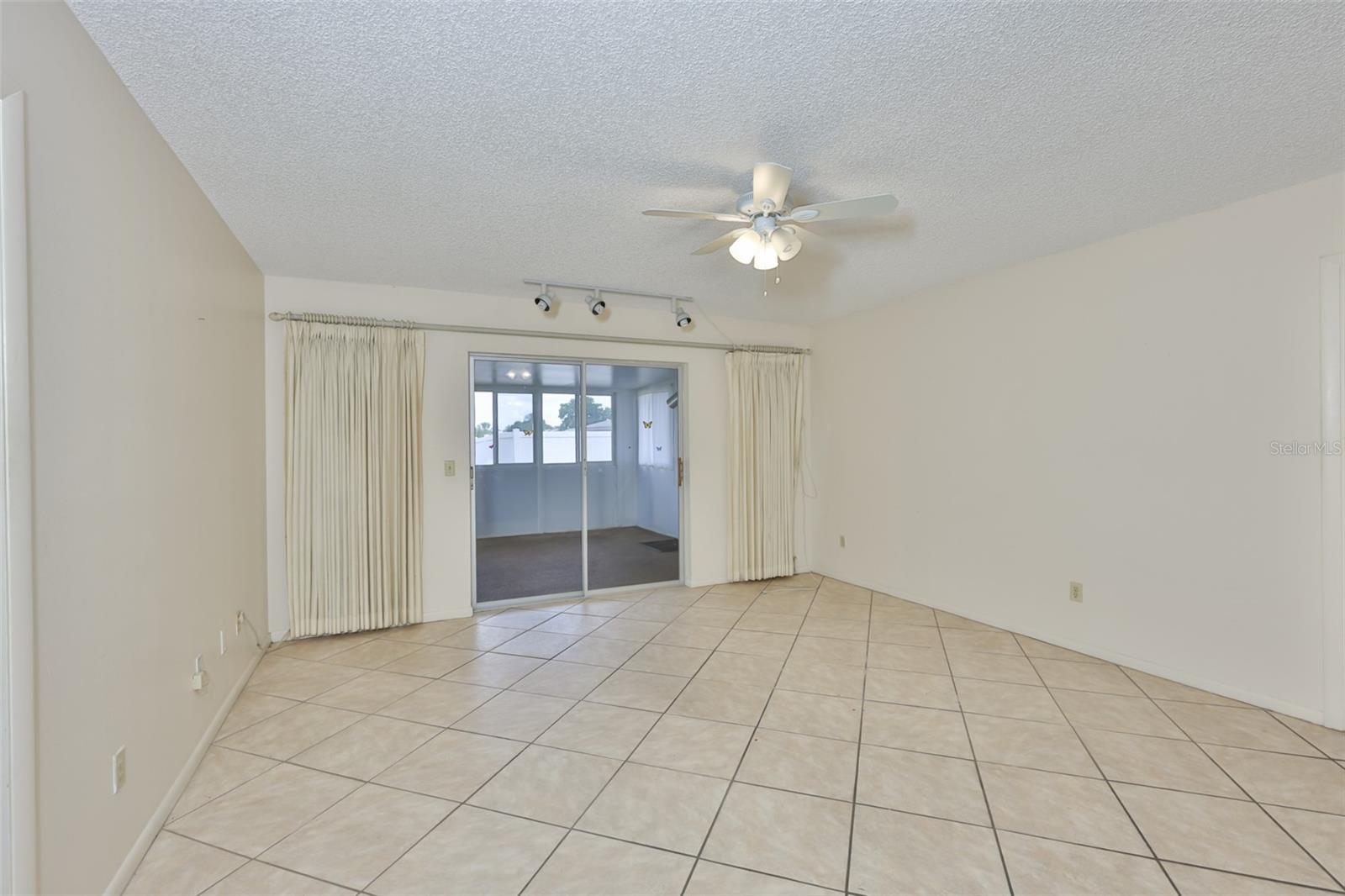 603 LA JOLLA AVE, SUN CITY CENTER, FL, 33573
