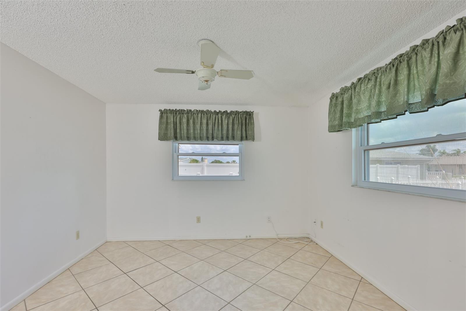 603 LA JOLLA AVE, SUN CITY CENTER, FL, 33573