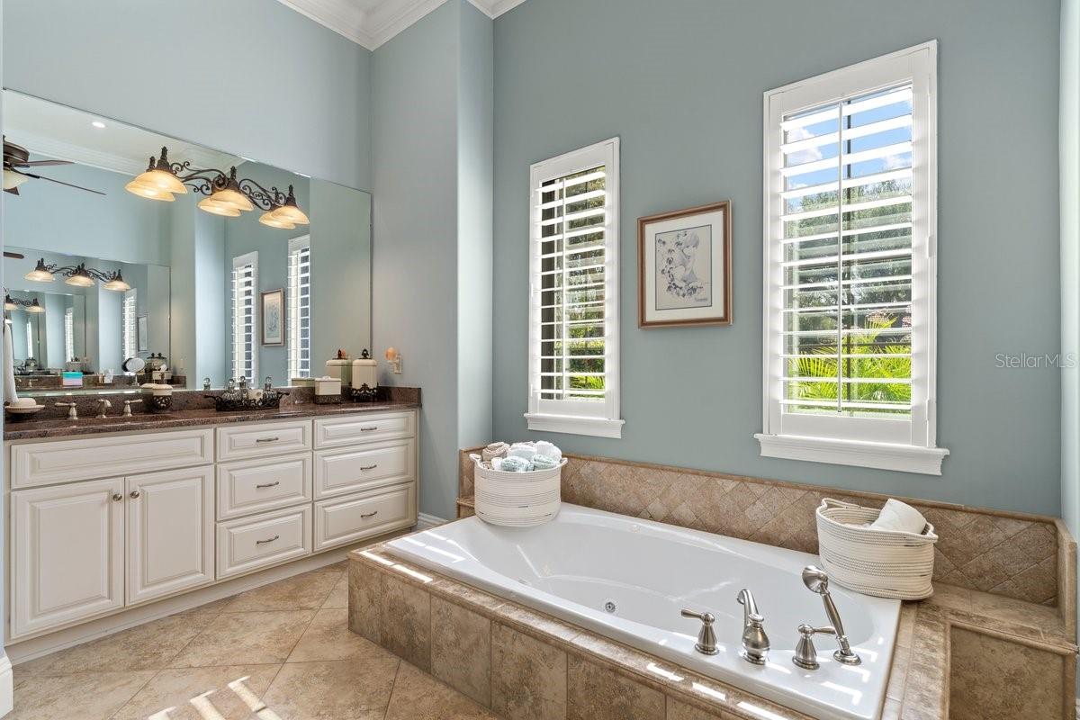 46 OCEAN OAKS LN, PALM COAST, FL, 32137