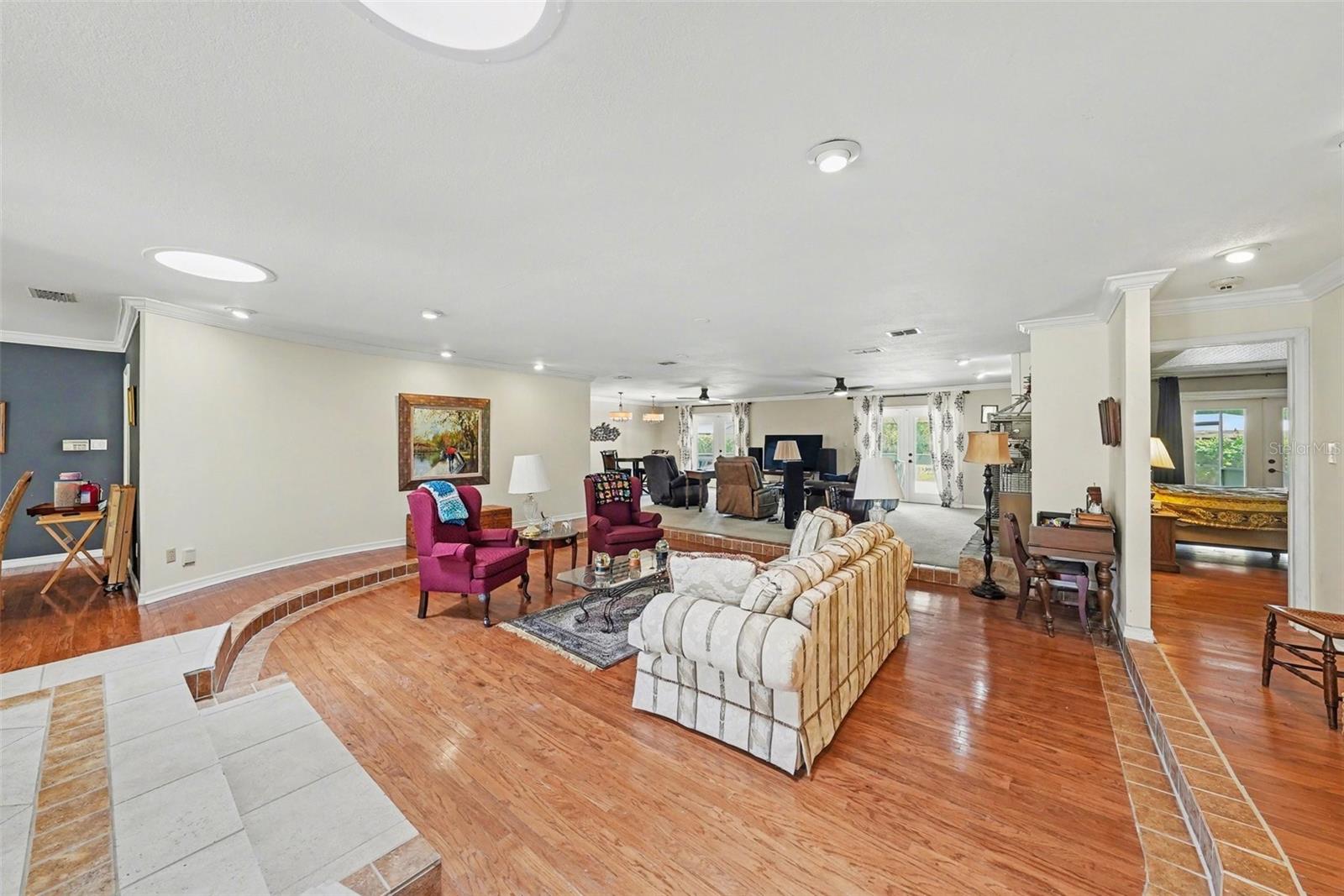1009 MORFIELD LN, BRANDON, FL, 33511