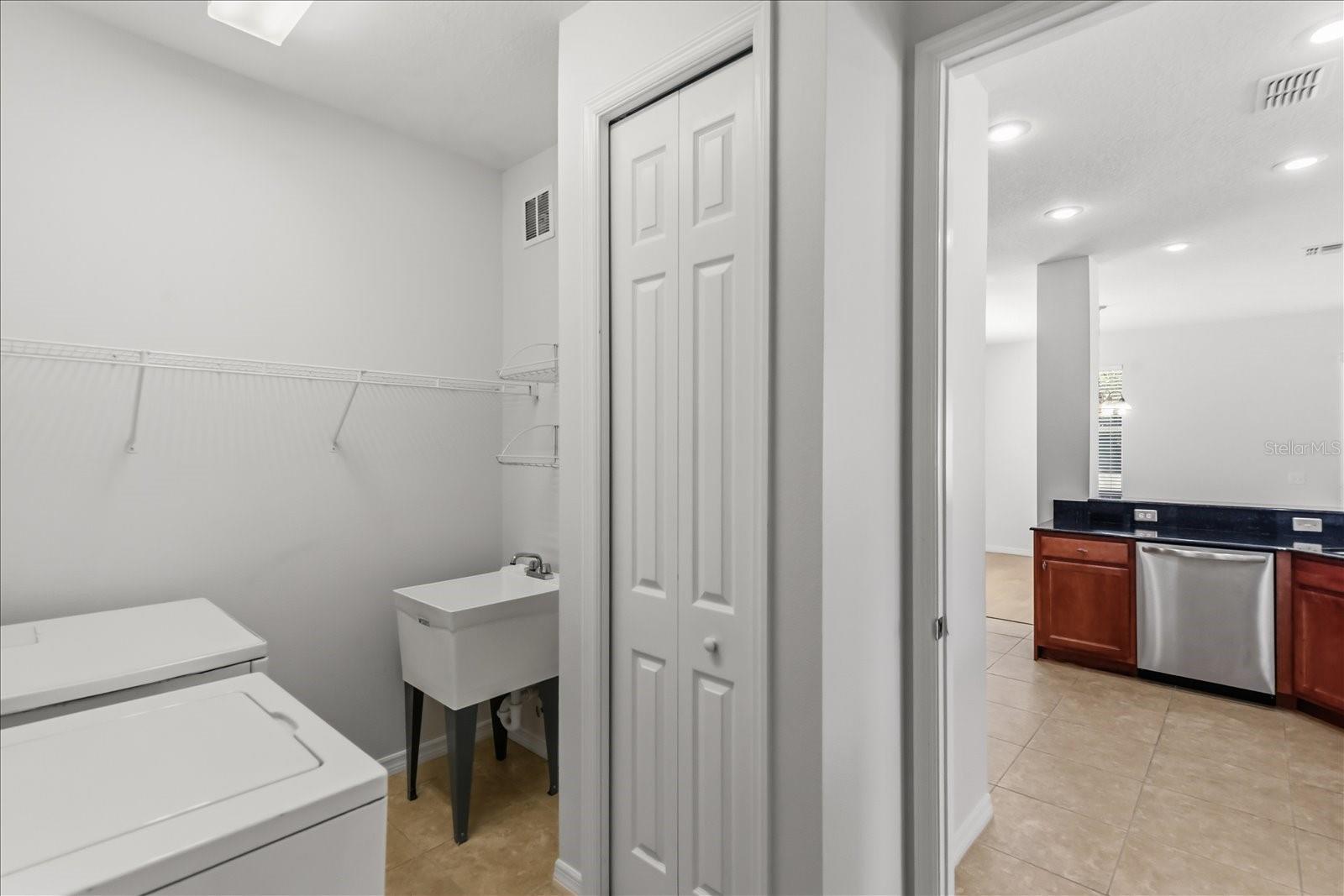 Laundry room with sink