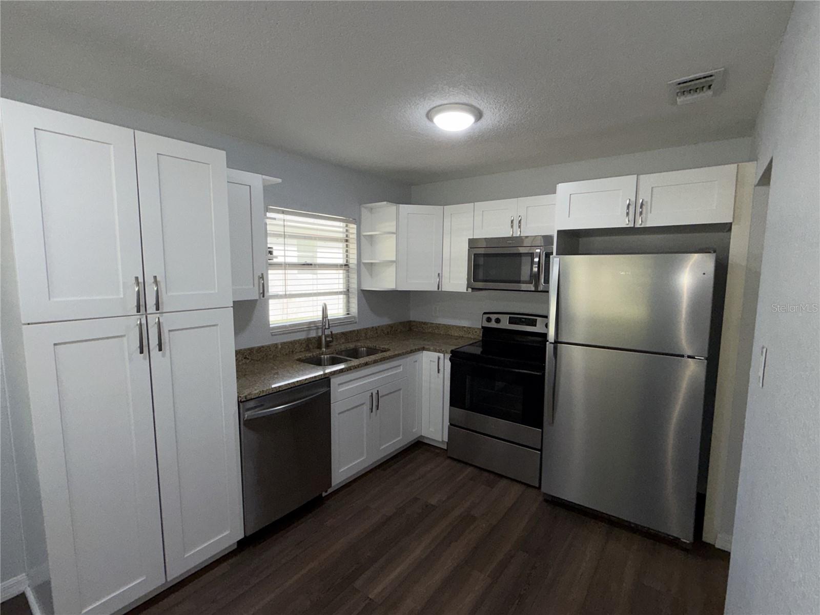 31822 SYBIL AVE, SORRENTO, FL, 32776