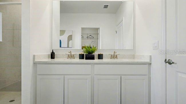 8591 OAKSTONE CIR, LEESBURG, FL, 34748