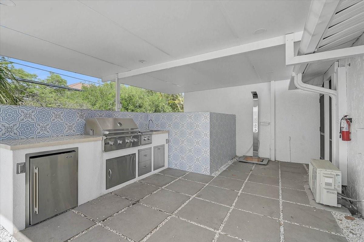 3515 LA PALOMA AVE, SARASOTA, FL, 34242
