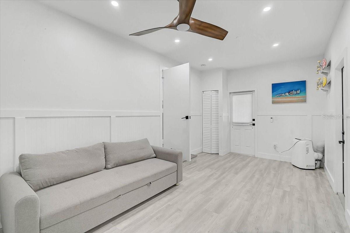 3515 LA PALOMA AVE, SARASOTA, FL, 34242