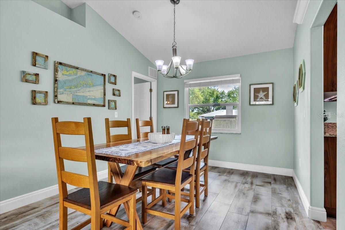 3022 45TH WAY E, BRADENTON, FL, 34203