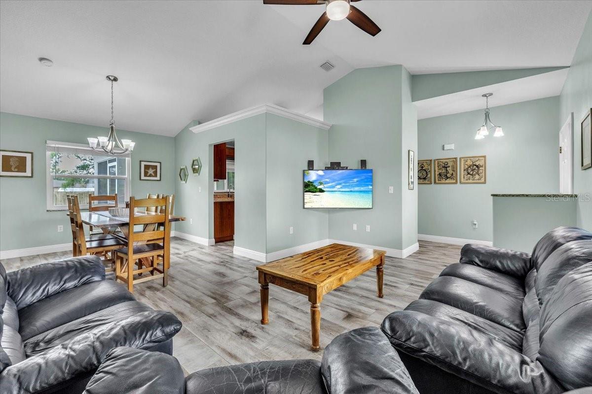 3022 45TH WAY E, BRADENTON, FL, 34203