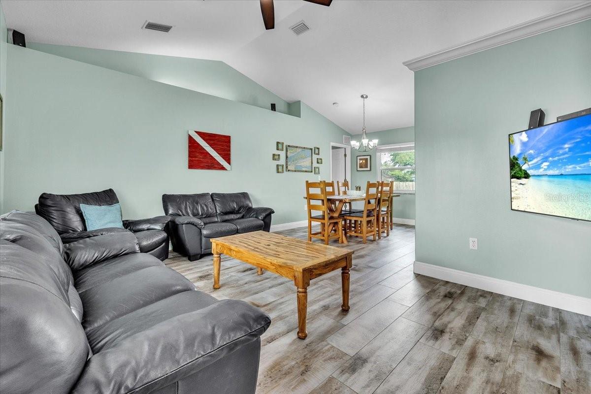 3022 45TH WAY E, BRADENTON, FL, 34203