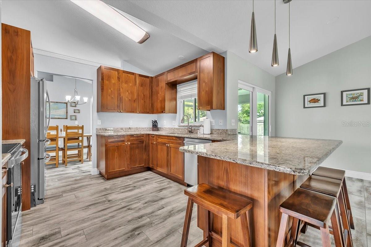 3022 45TH WAY E, BRADENTON, FL, 34203