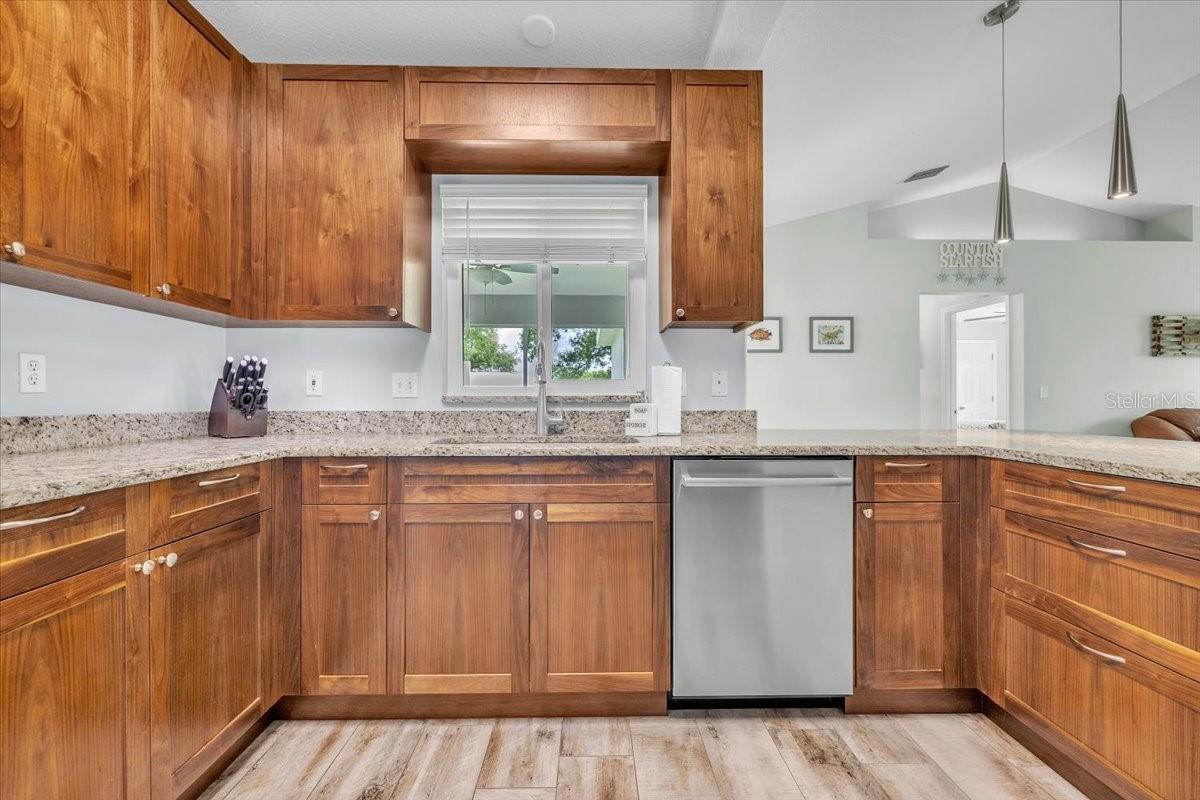3022 45TH WAY E, BRADENTON, FL, 34203