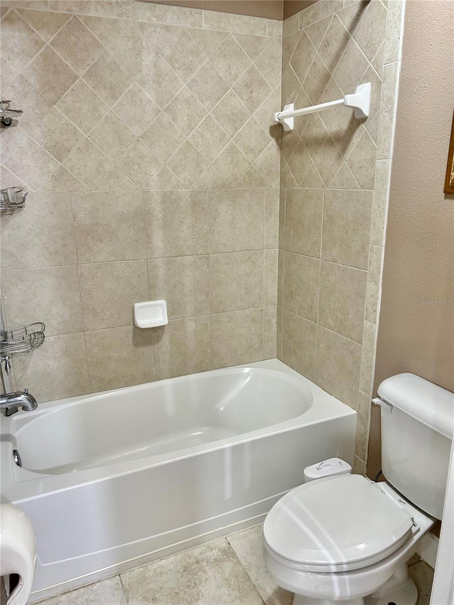 2907 WINGLEWOOD CIR, LUTZ, FL, 33558