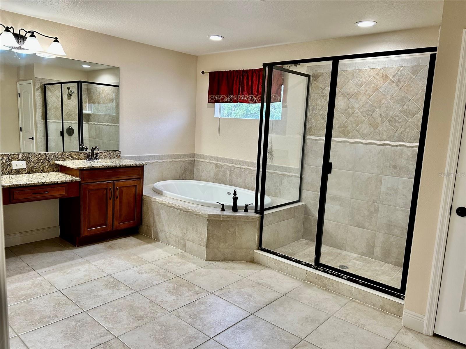 2907 WINGLEWOOD CIR, LUTZ, FL, 33558