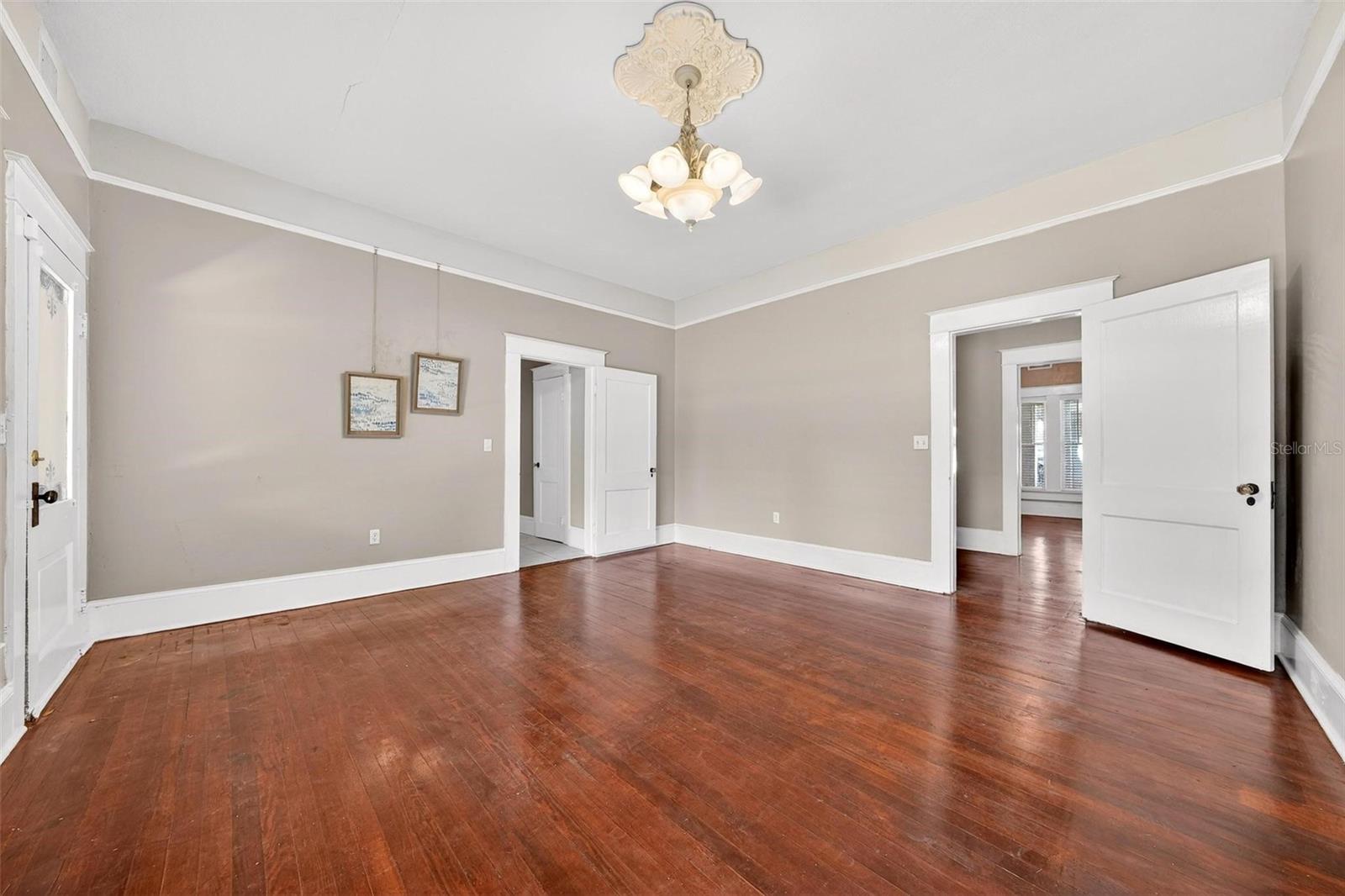 211 CASSADY ST, UMATILLA, FL, 32784
