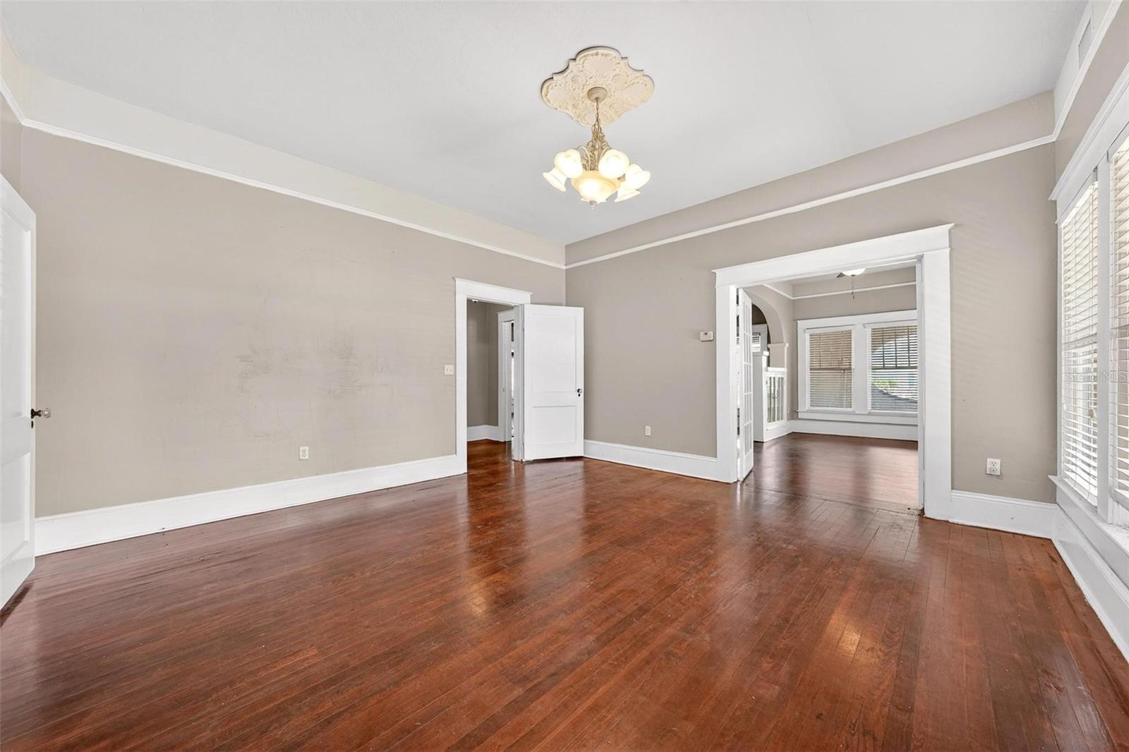 211 CASSADY ST, UMATILLA, FL, 32784