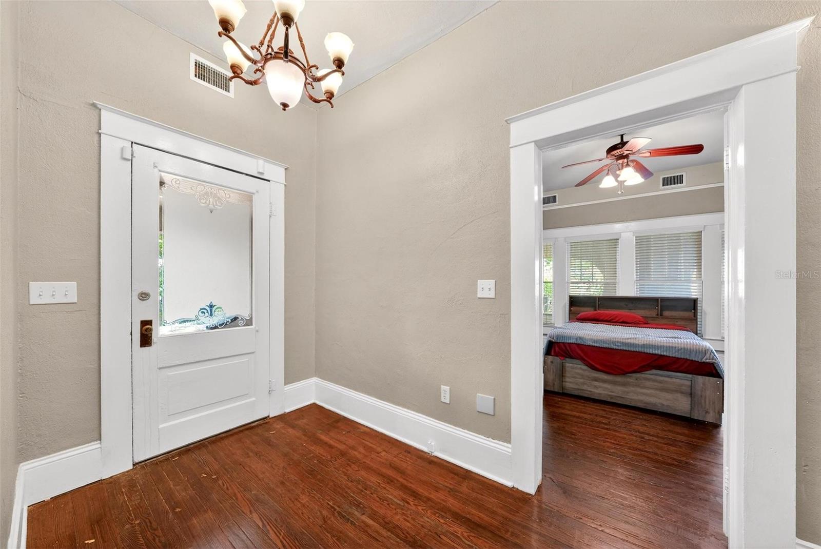 211 CASSADY ST, UMATILLA, FL, 32784