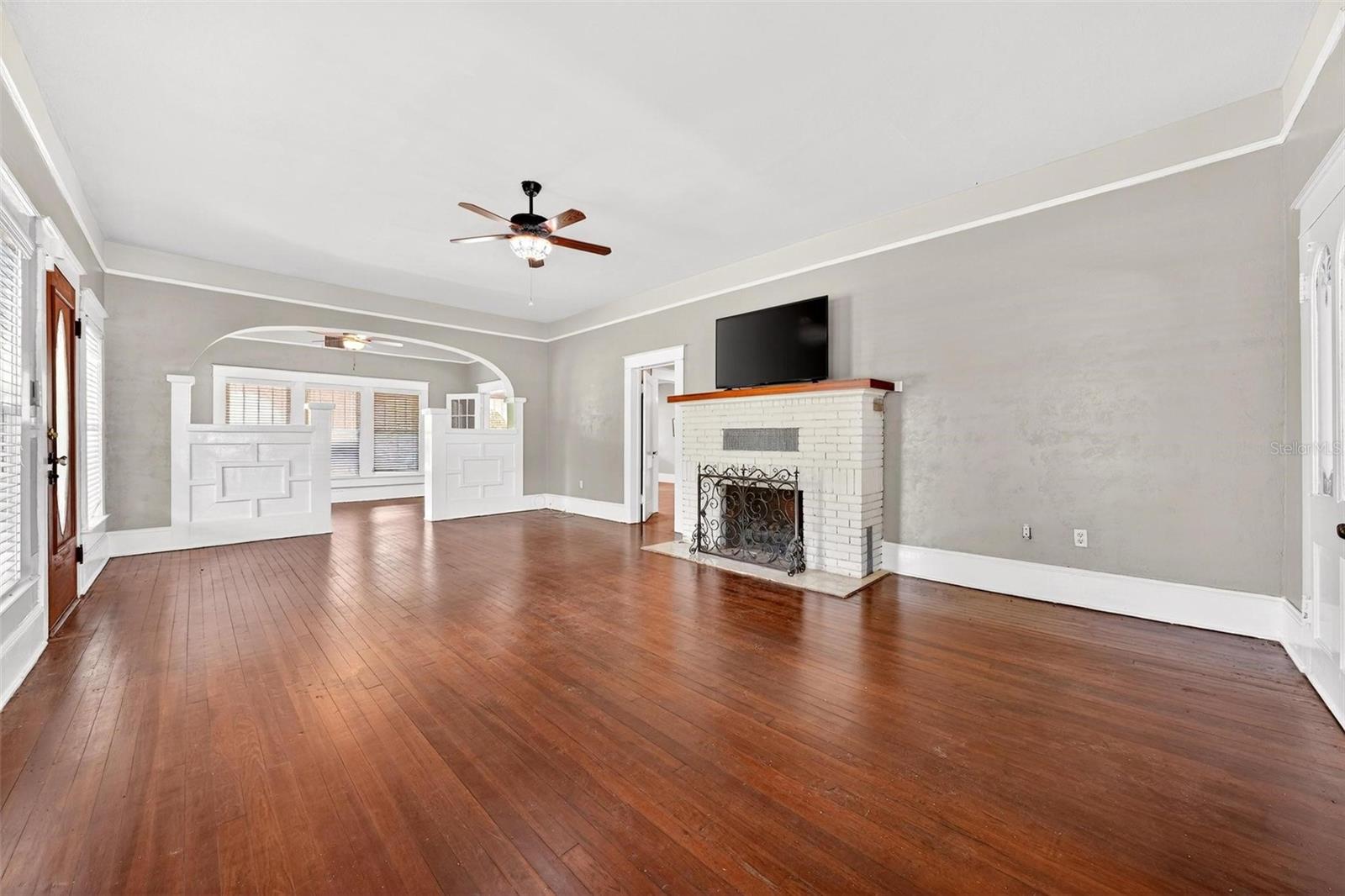 211 CASSADY ST, UMATILLA, FL, 32784