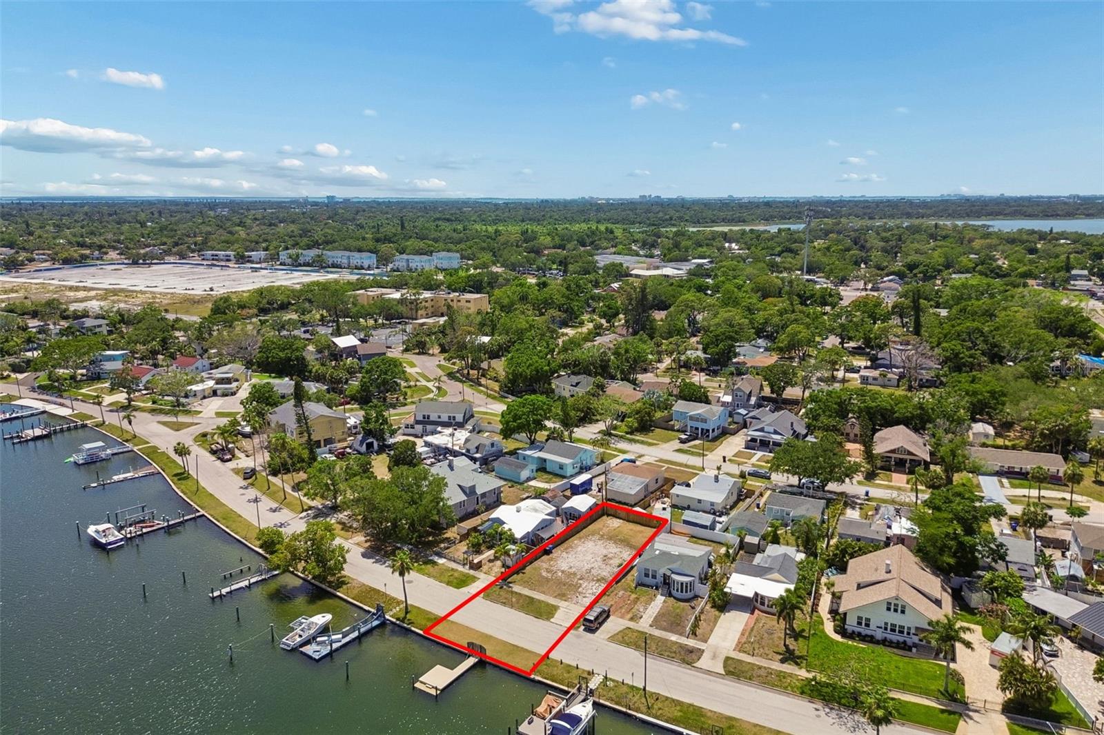 4005 SUNRISE DR S, ST PETERSBURG, FL, 33705