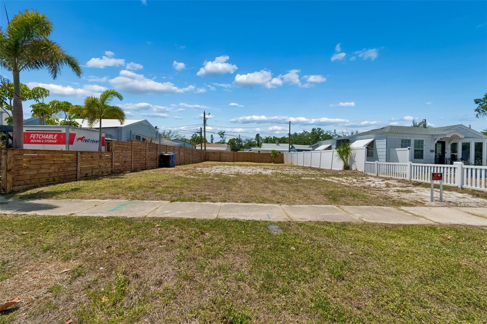 4005 SUNRISE DR S, ST PETERSBURG, FL, 33705