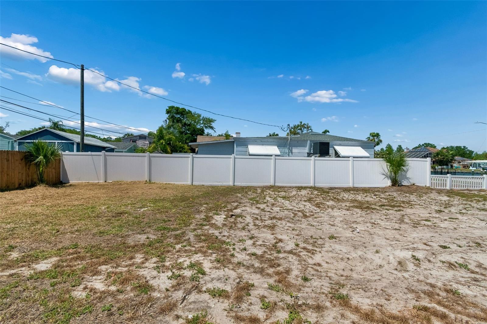 4005 SUNRISE DR S, ST PETERSBURG, FL, 33705