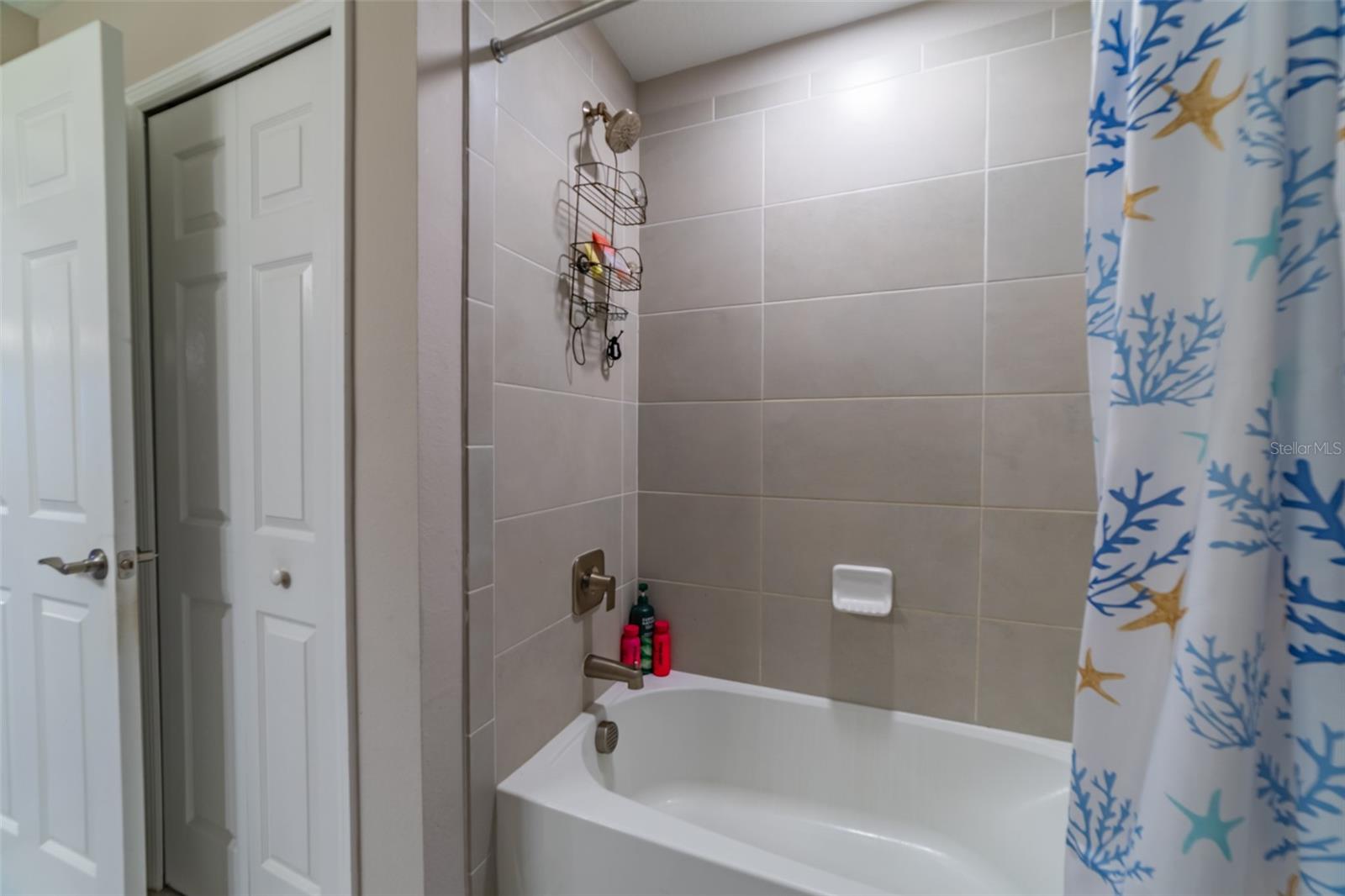 5820 TIMBERDALE AVE, WESLEY CHAPEL, FL, 33545