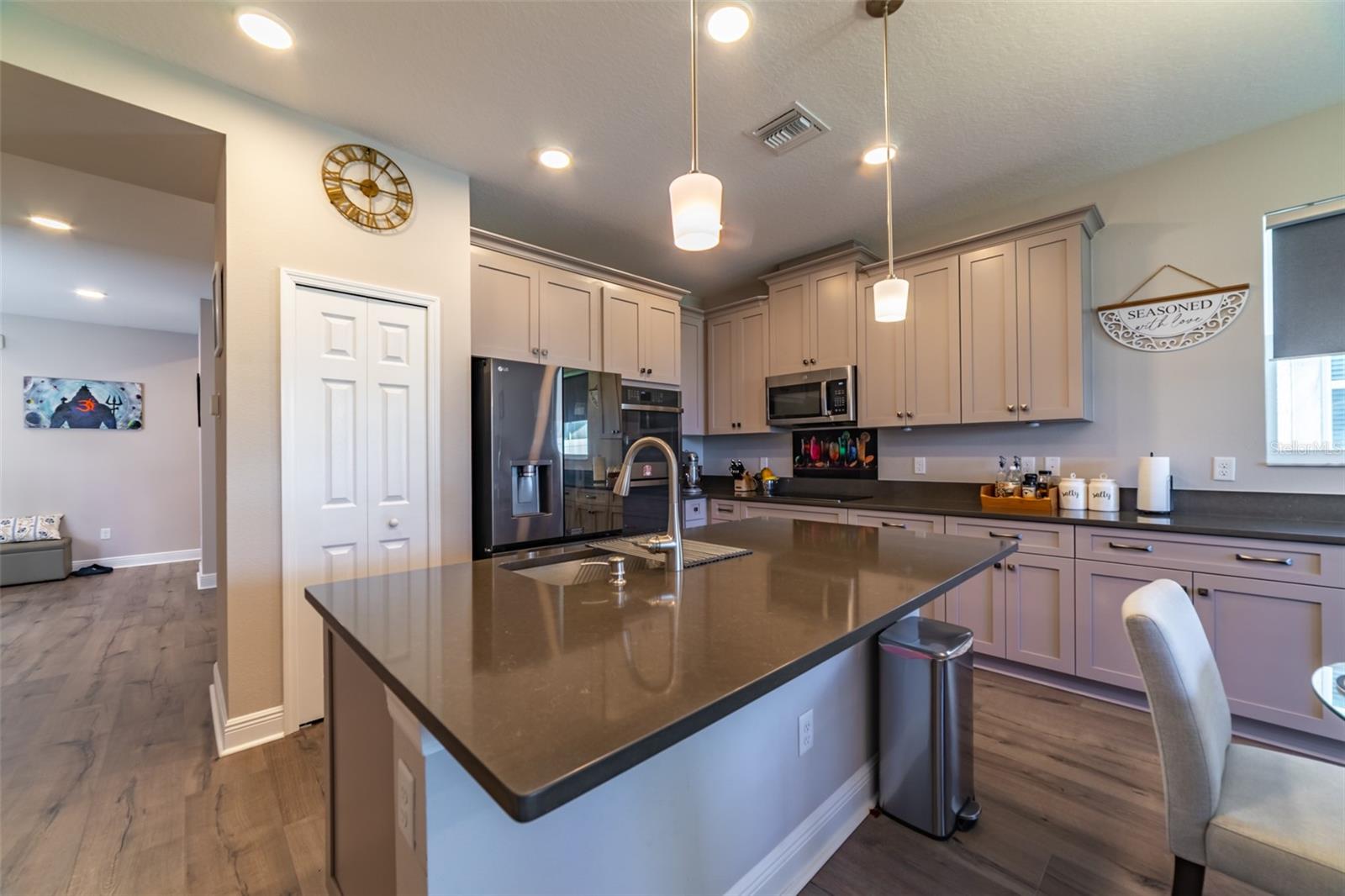 5820 TIMBERDALE AVE, WESLEY CHAPEL, FL, 33545