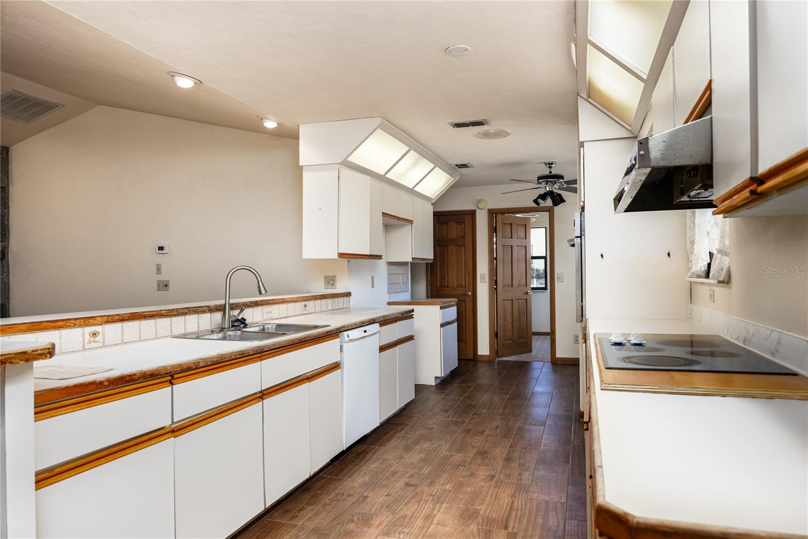 15181 NE 9TH ST, WILLISTON, FL, 32696