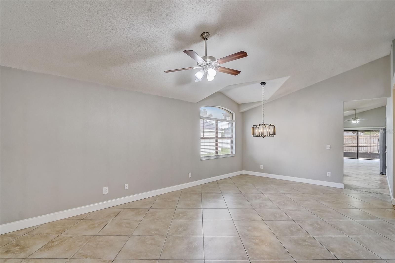 14124 YELLOW WOOD CIR, ORLANDO, FL, 32828