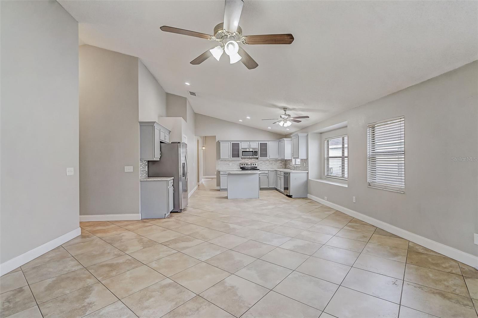 14124 YELLOW WOOD CIR, ORLANDO, FL, 32828