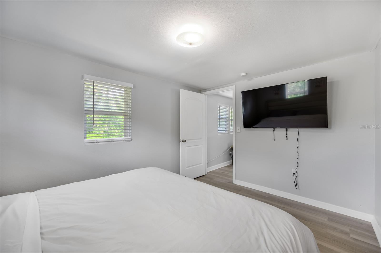 1601 PALM WAY, LARGO, FL, 33771