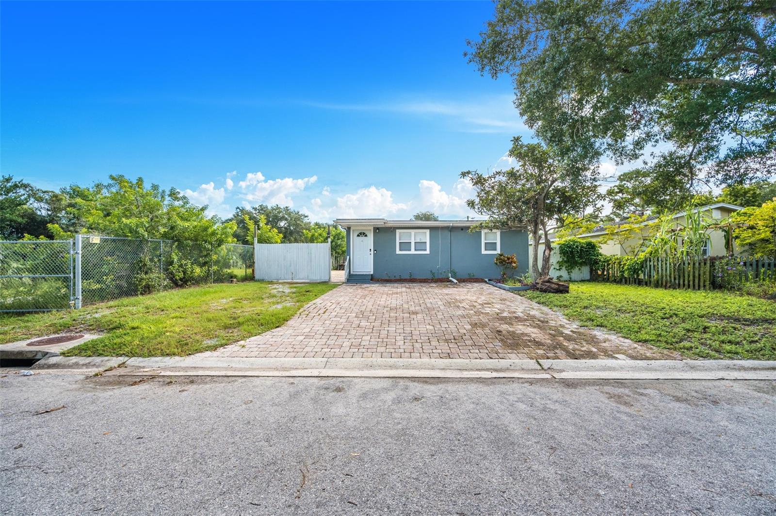 1601 PALM WAY, LARGO, FL, 33771