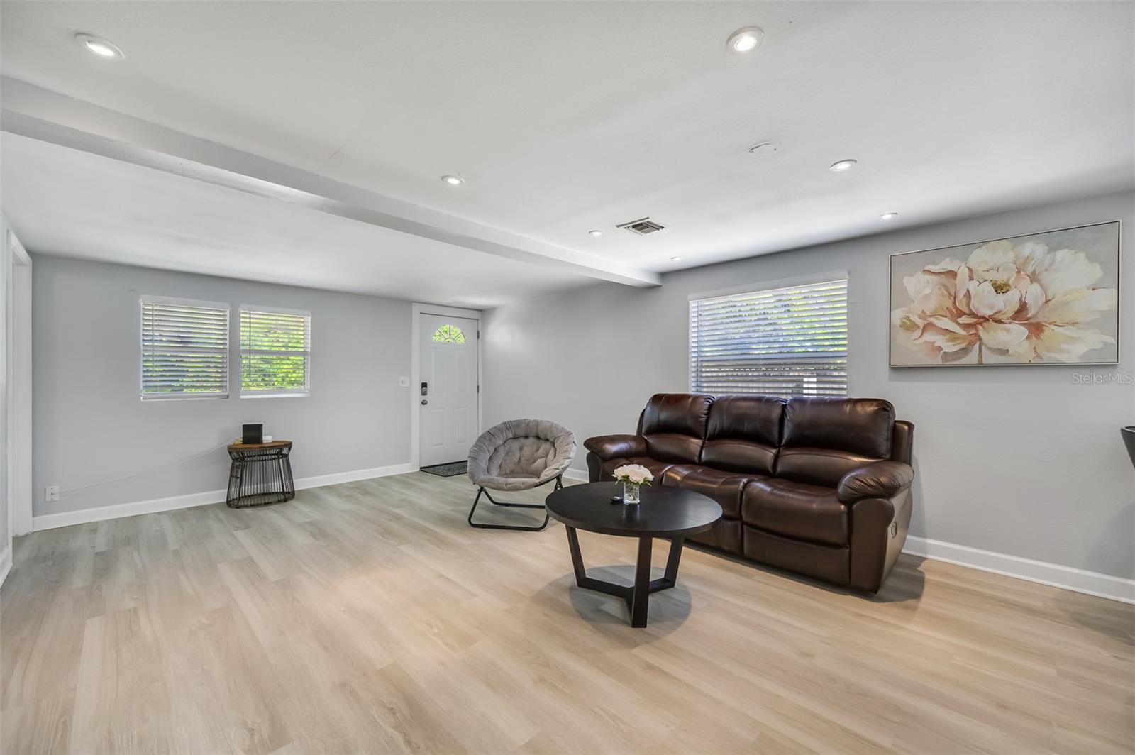 1601 PALM WAY, LARGO, FL, 33771