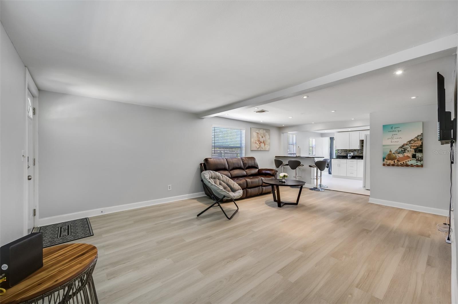 1601 PALM WAY, LARGO, FL, 33771