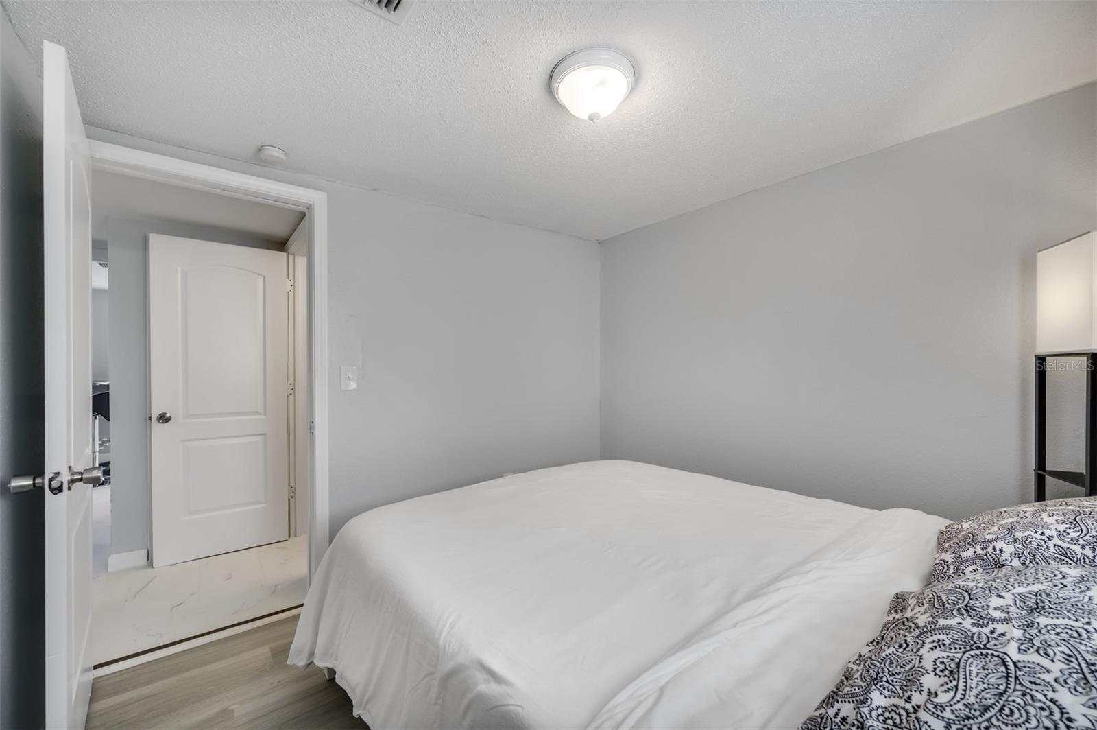 1601 PALM WAY, LARGO, FL, 33771