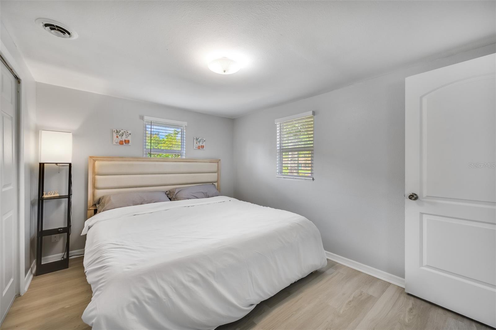 1601 PALM WAY, LARGO, FL, 33771