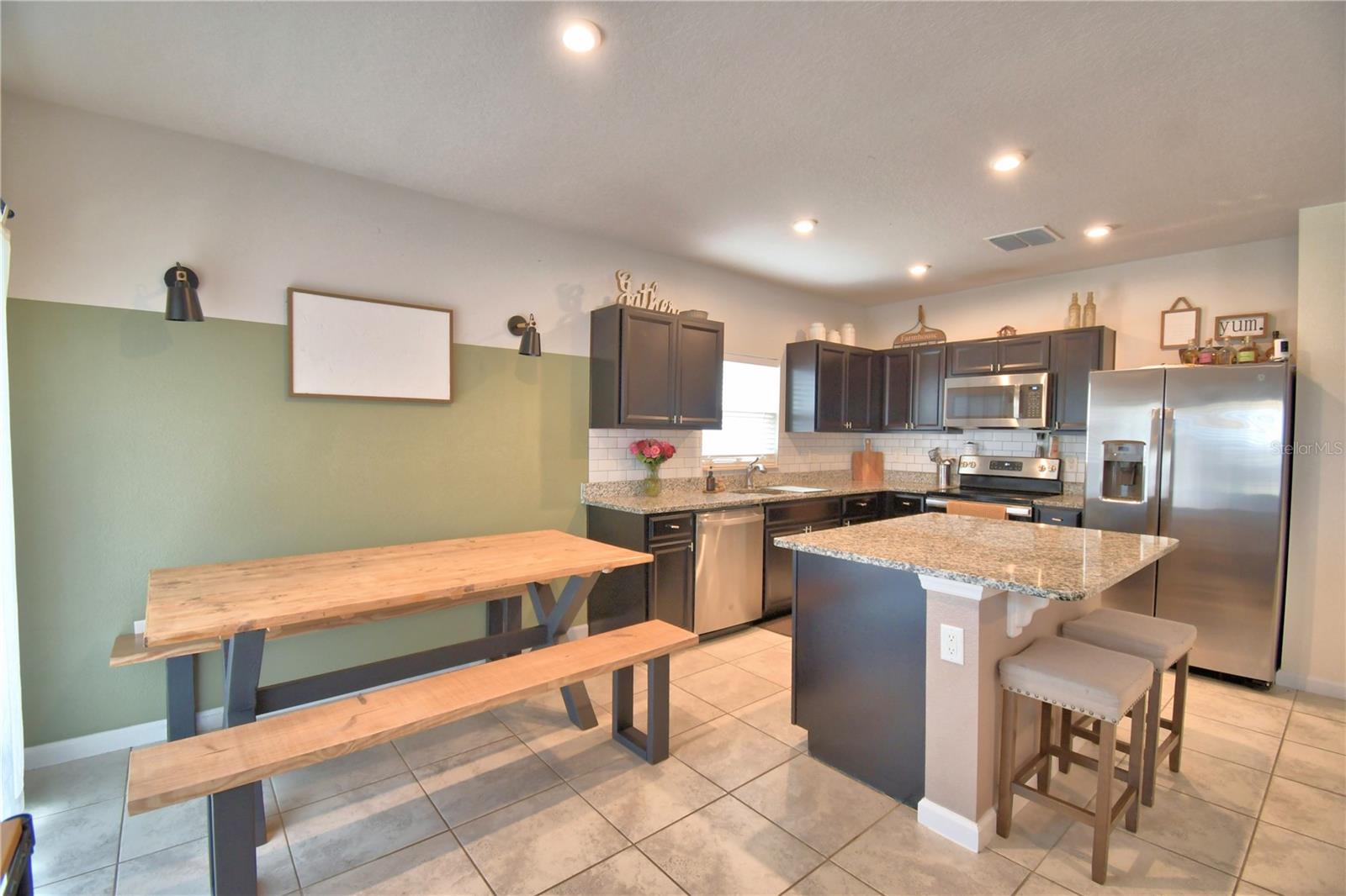 542 EAGLE LANDING BOULEVARD, WINTER HAVEN, FL, 33880