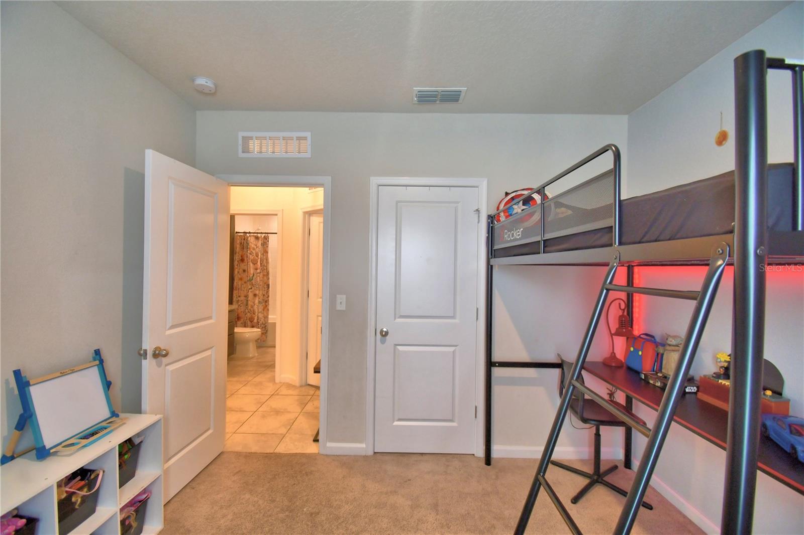 542 EAGLE LANDING BOULEVARD, WINTER HAVEN, FL, 33880