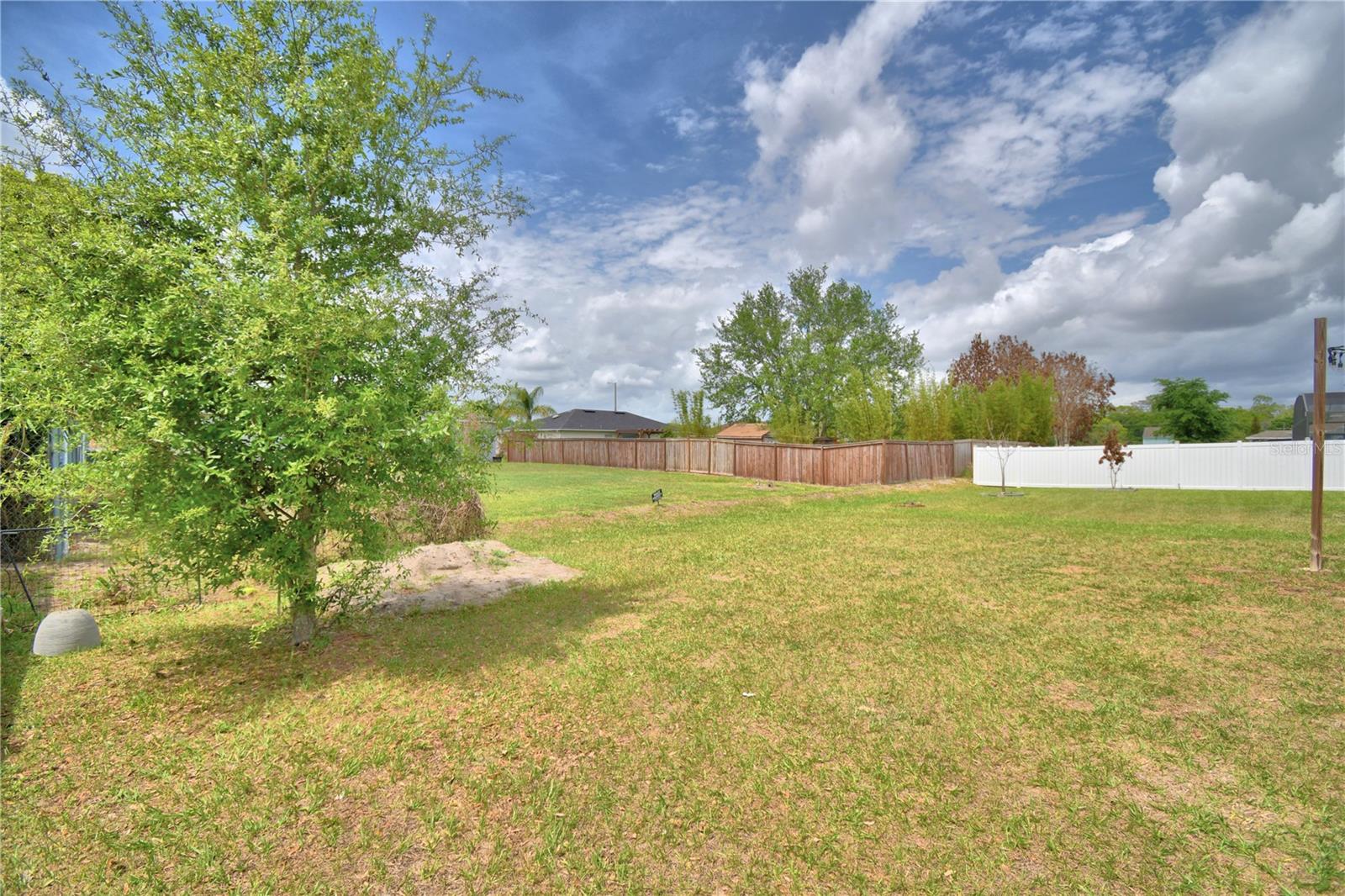 542 EAGLE LANDING BOULEVARD, WINTER HAVEN, FL, 33880