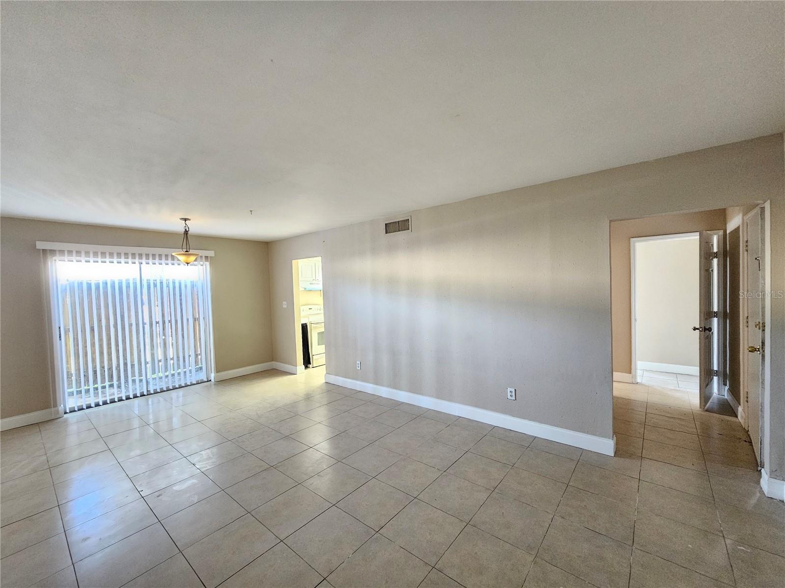 7602 POWHATAN AVE W #3, TAMPA, FL, 33615