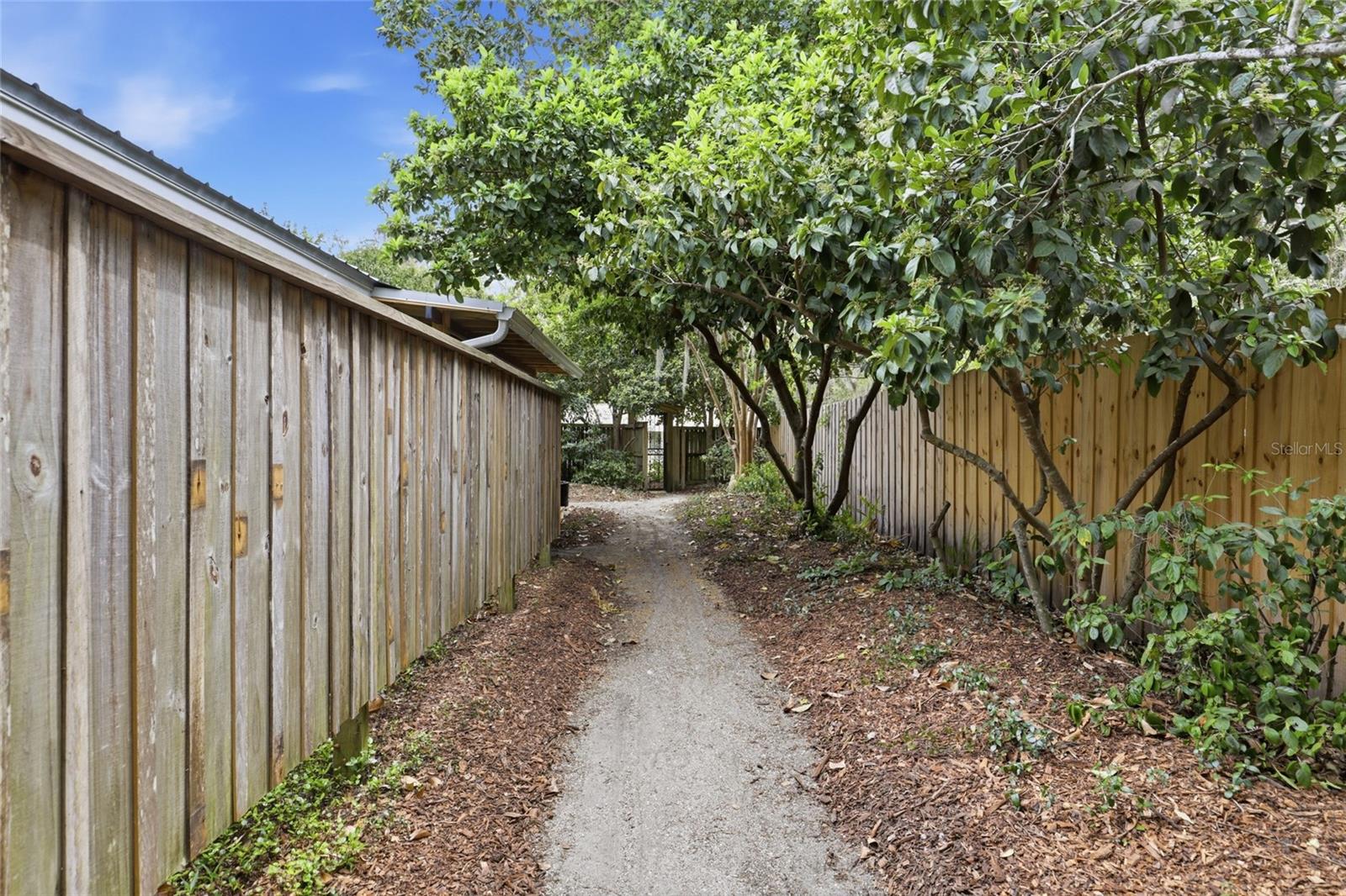 1716 NW 12TH RD, GAINESVILLE, FL, 32605