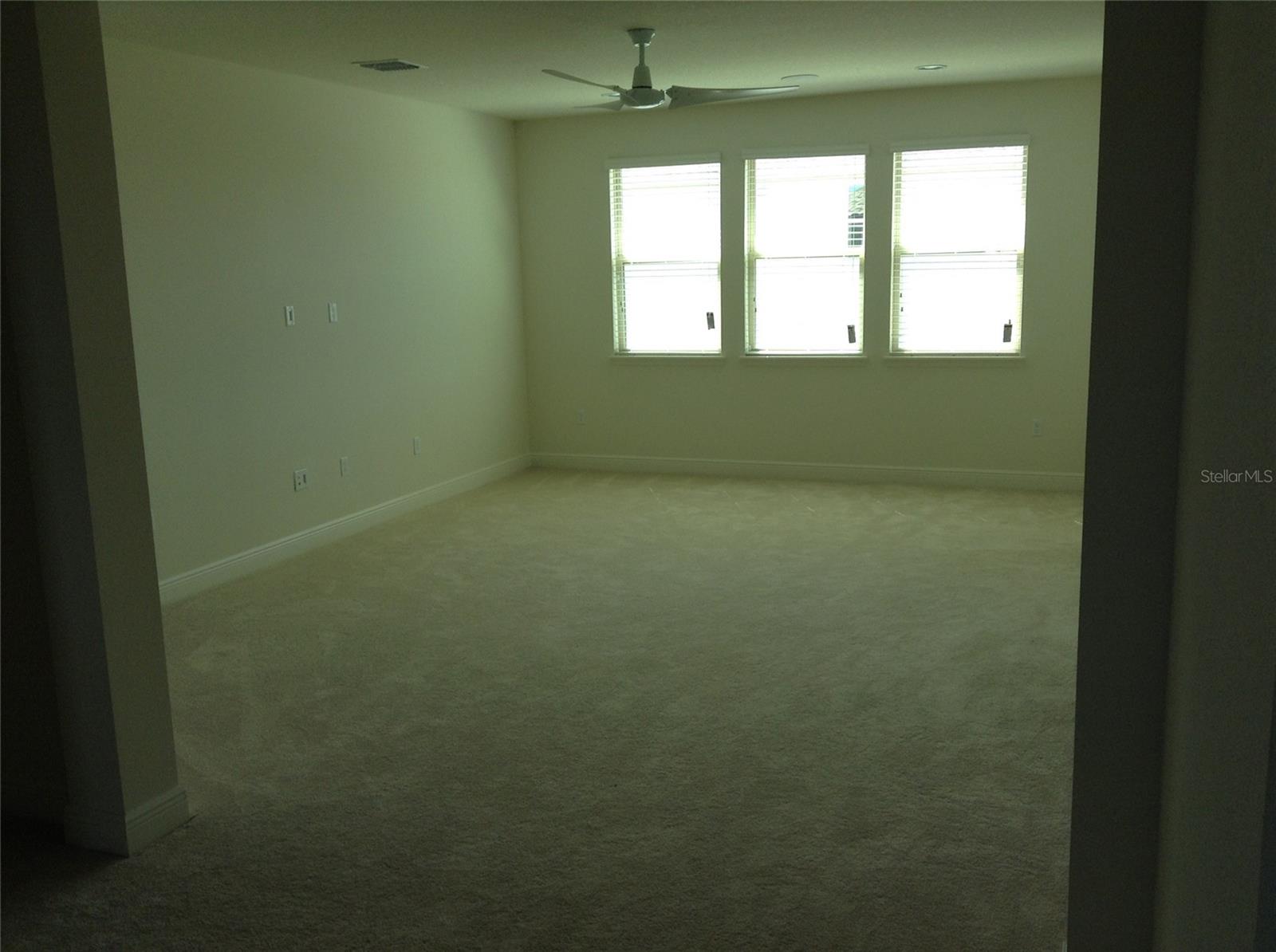 9240 WOODCRANE DR, WINTER GARDEN, FL, 34787