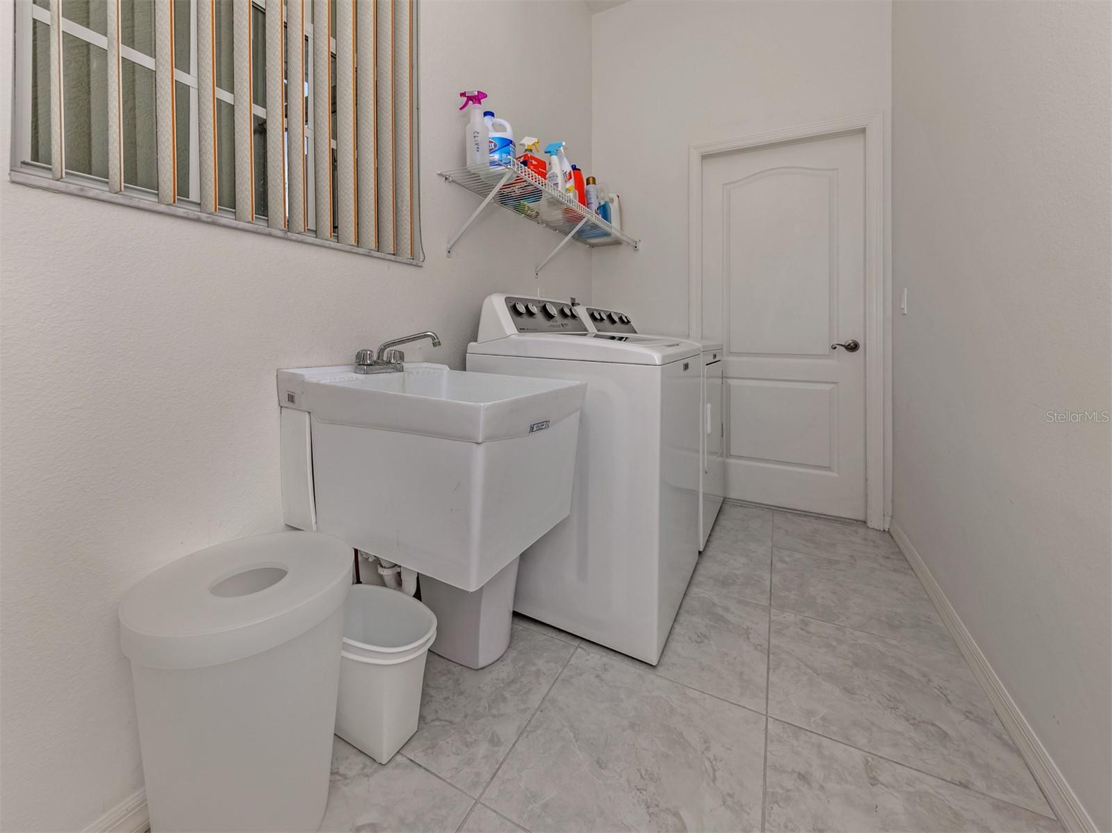 737 POND LILY WAY, VENICE, FL, 34293