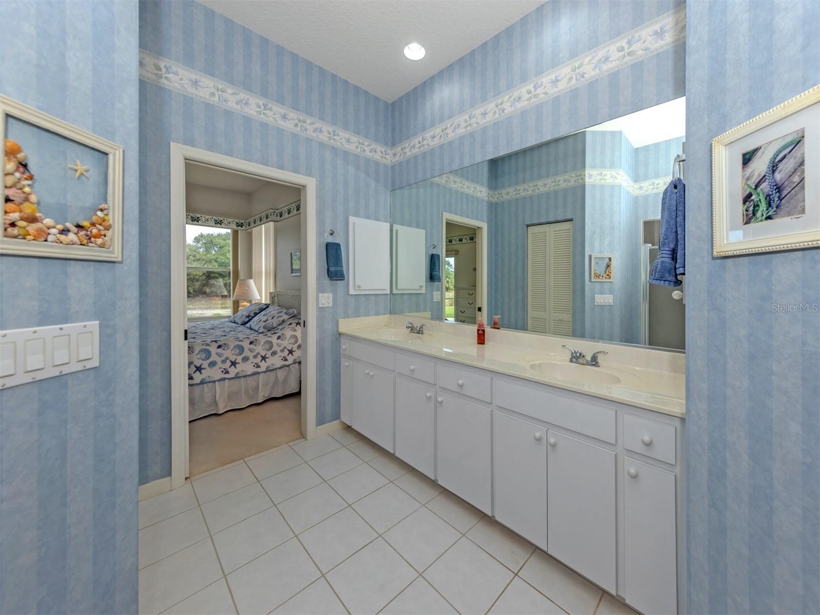 737 POND LILY WAY, VENICE, FL, 34293