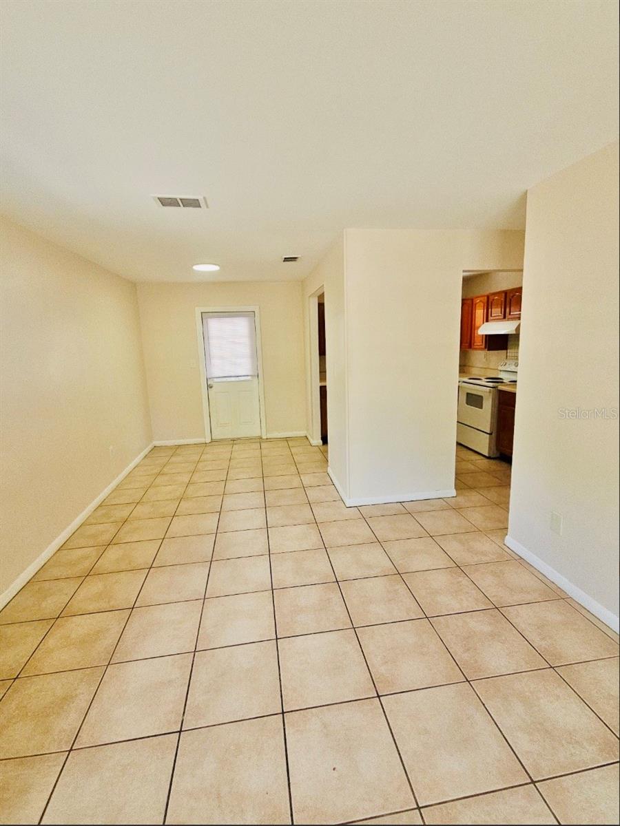 10011 N 23RD ST, TAMPA, FL, 33612