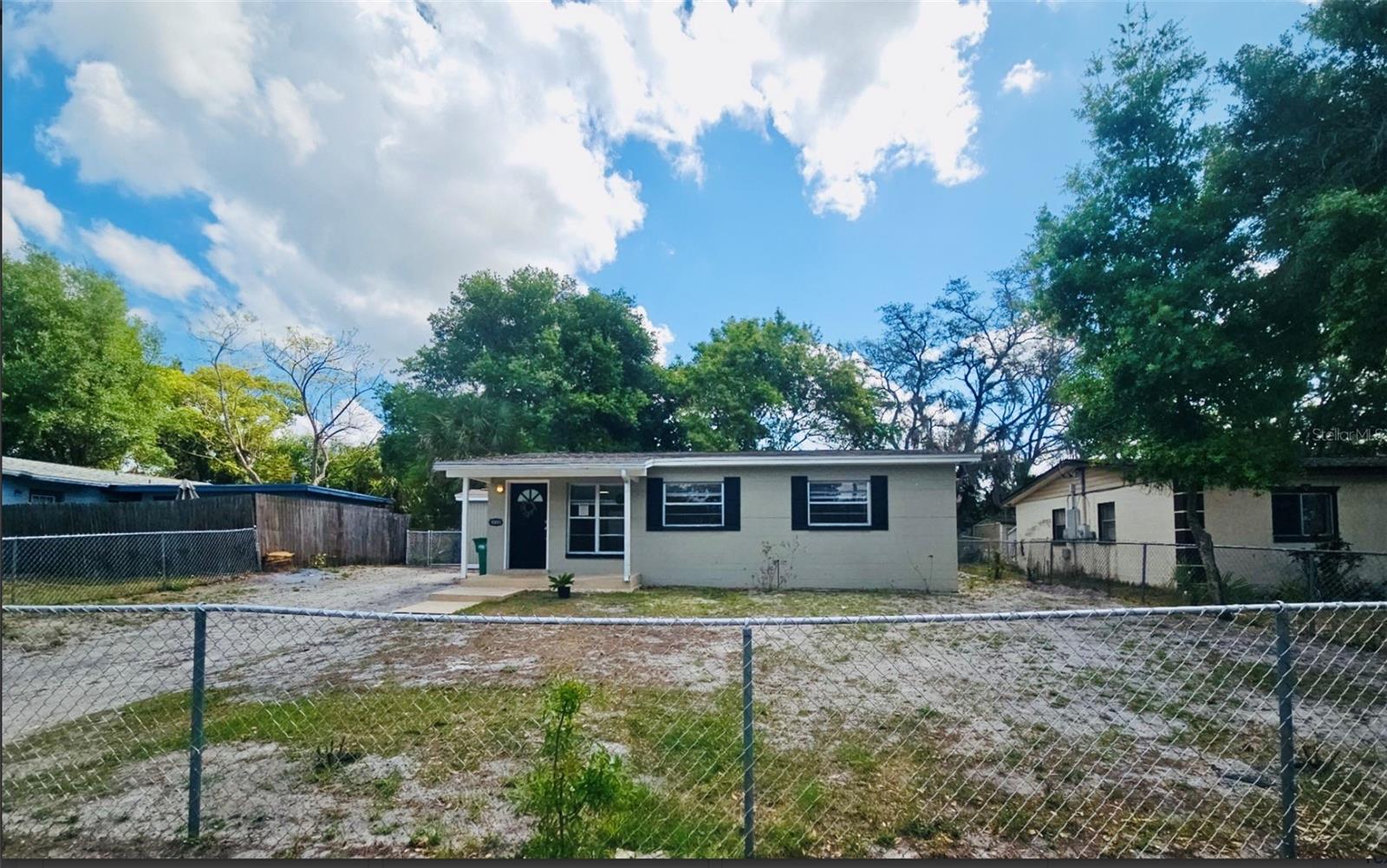 10011 N 23RD ST, TAMPA, FL, 33612