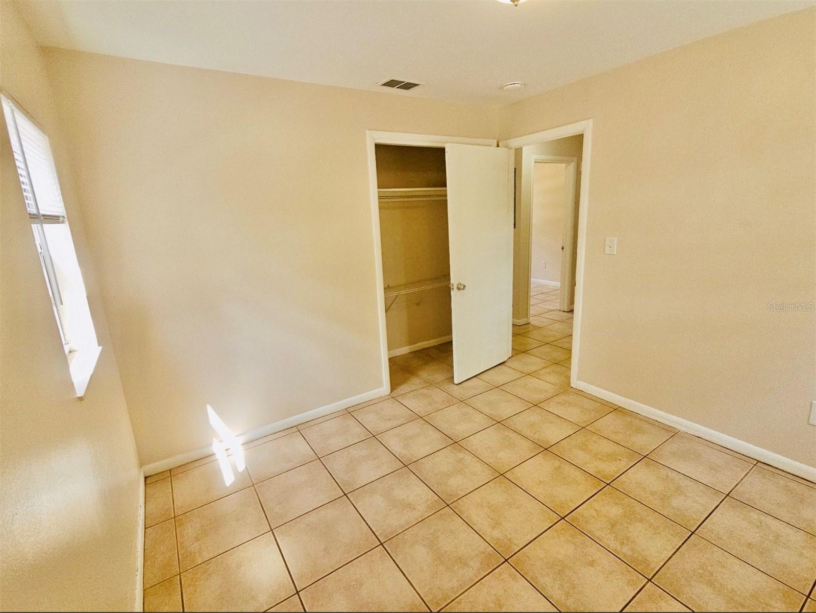 10011 N 23RD ST, TAMPA, FL, 33612