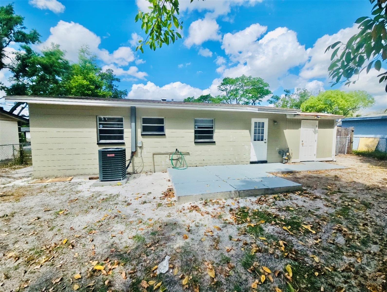 10011 N 23RD ST, TAMPA, FL, 33612