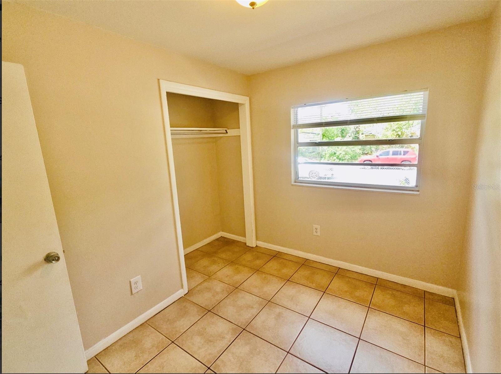 10011 N 23RD ST, TAMPA, FL, 33612