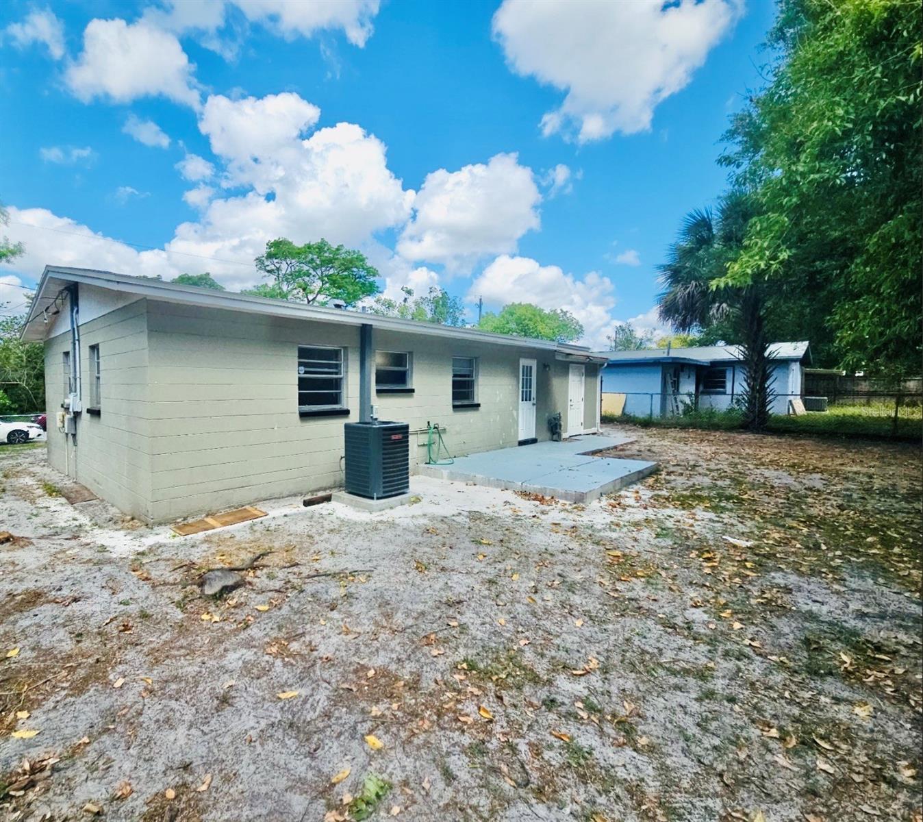 10011 N 23RD ST, TAMPA, FL, 33612